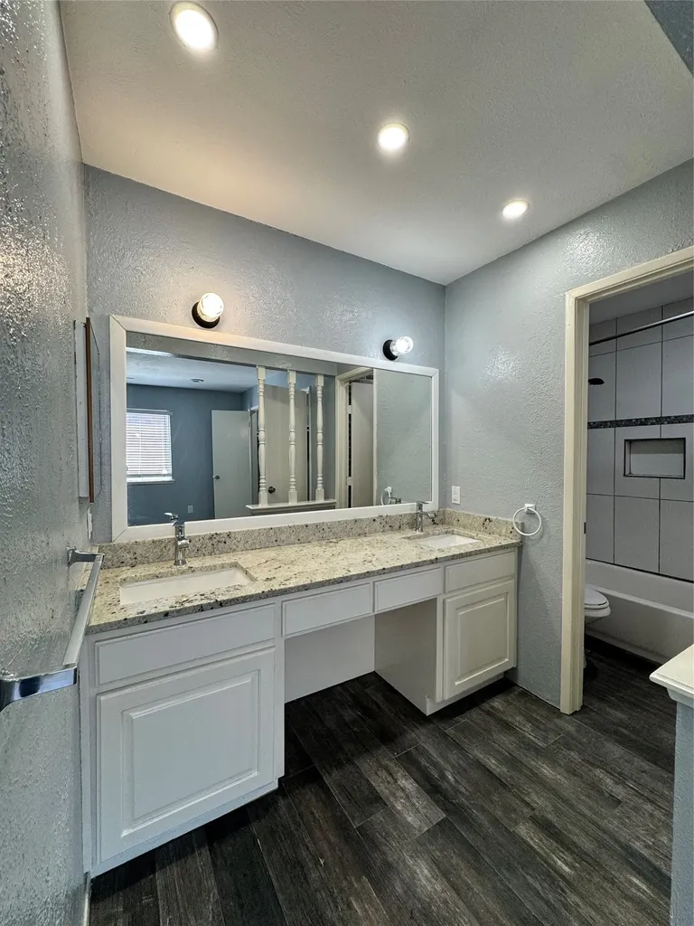 2730 Centennial Drive Garland TX 75042