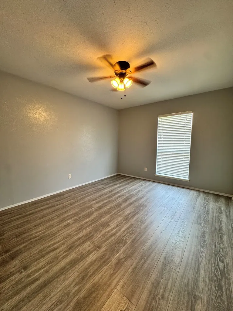 2730 Centennial Drive Garland TX 75042