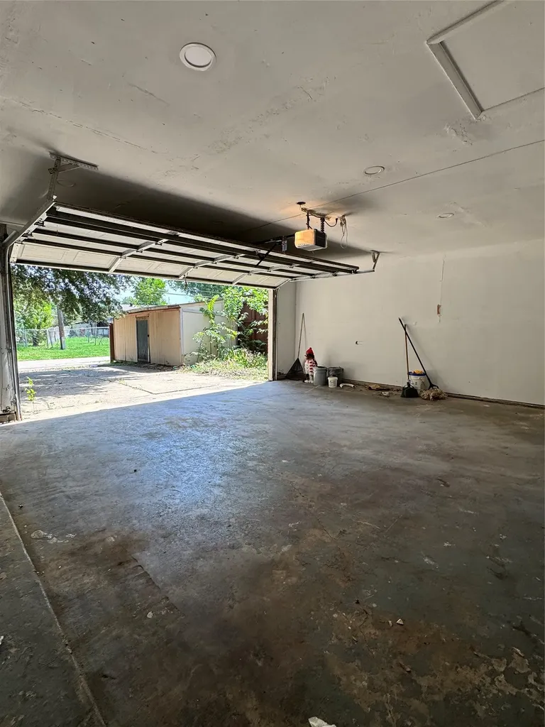 2730 Centennial Drive Garland TX 75042