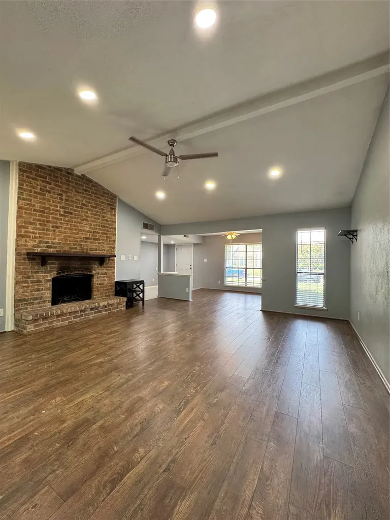 2730 Centennial Drive Garland TX 75042