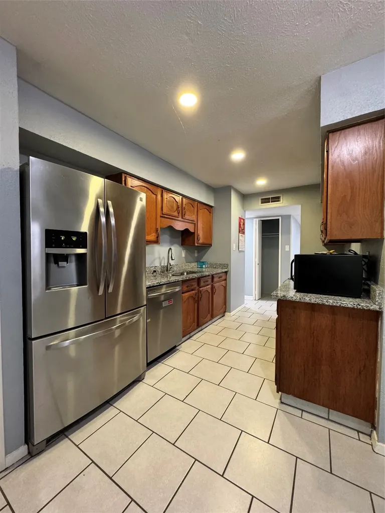 2730 Centennial Drive Garland TX 75042