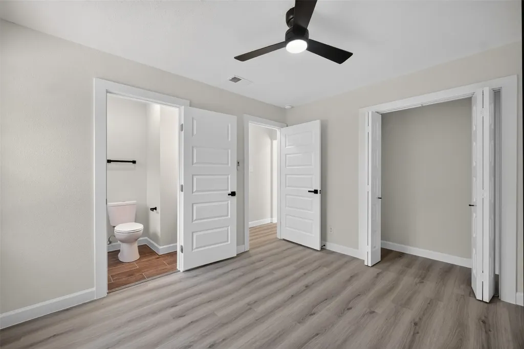 505 Pleasant Valley Road Garland TX 75040