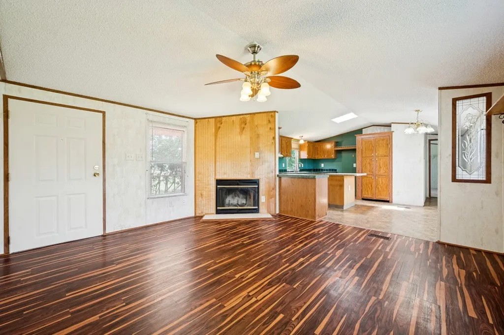 9495 Brittany Hill Road Sanger TX 76266