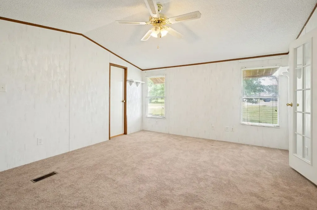 9495 Brittany Hill Road Sanger TX 76266