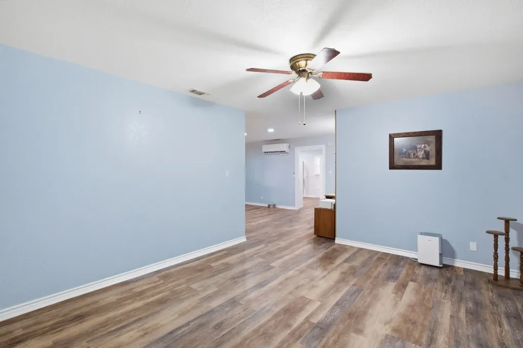 1718 County Road 143 Cisco TX 76437
