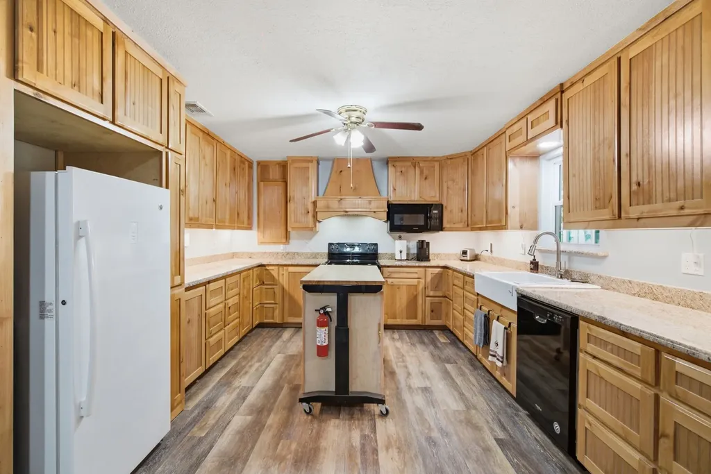 1718 County Road 143 Cisco TX 76437