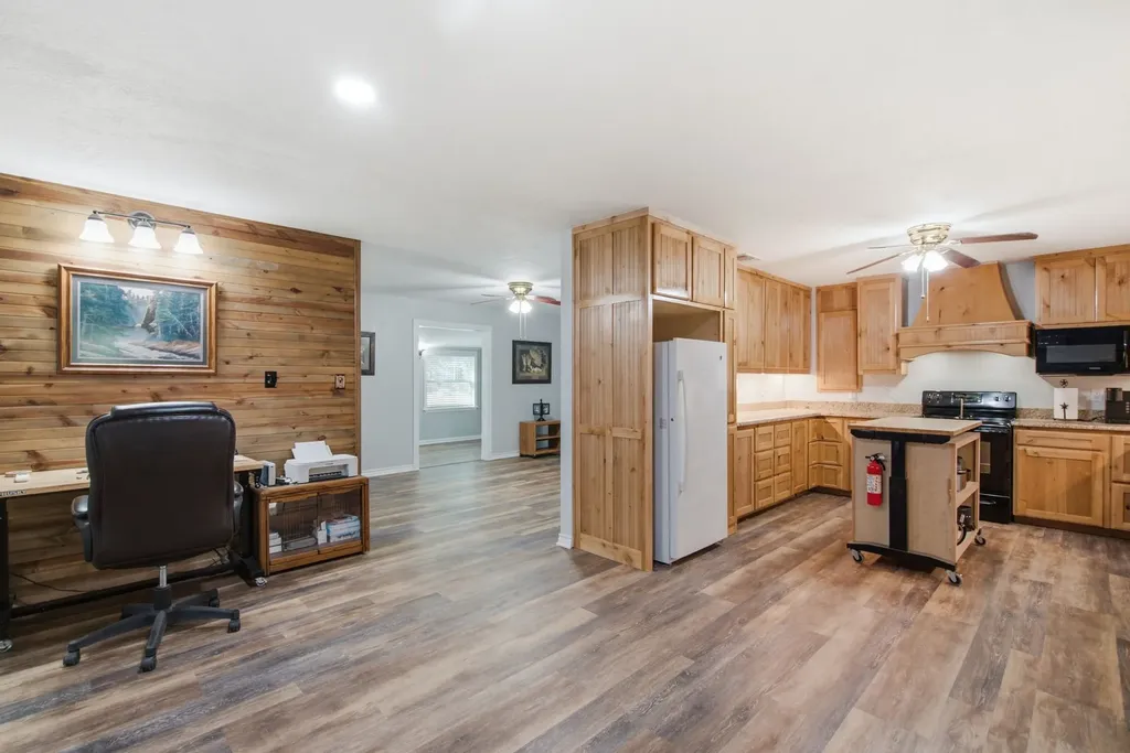 1718 County Road 143 Cisco TX 76437