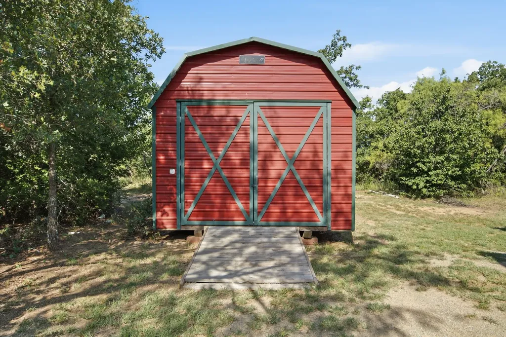 1718 County Road 143 Cisco TX 76437