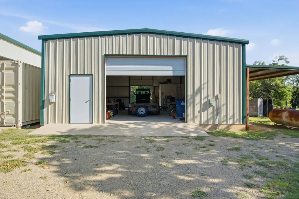 1718 County Road 143 Cisco TX 76437