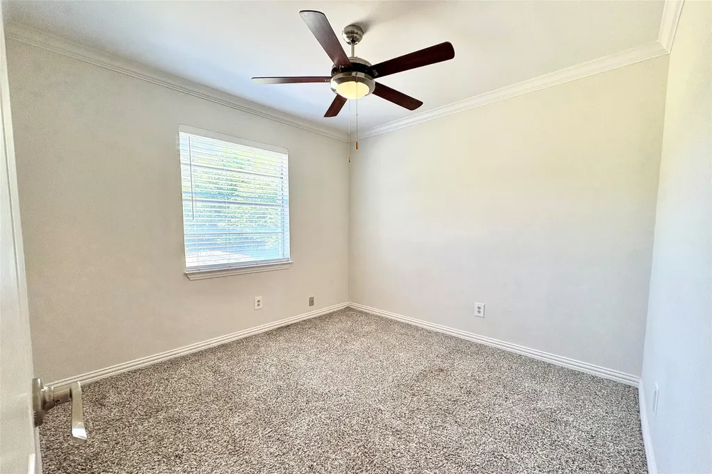 601 Carpenter Drive Garland TX 75040