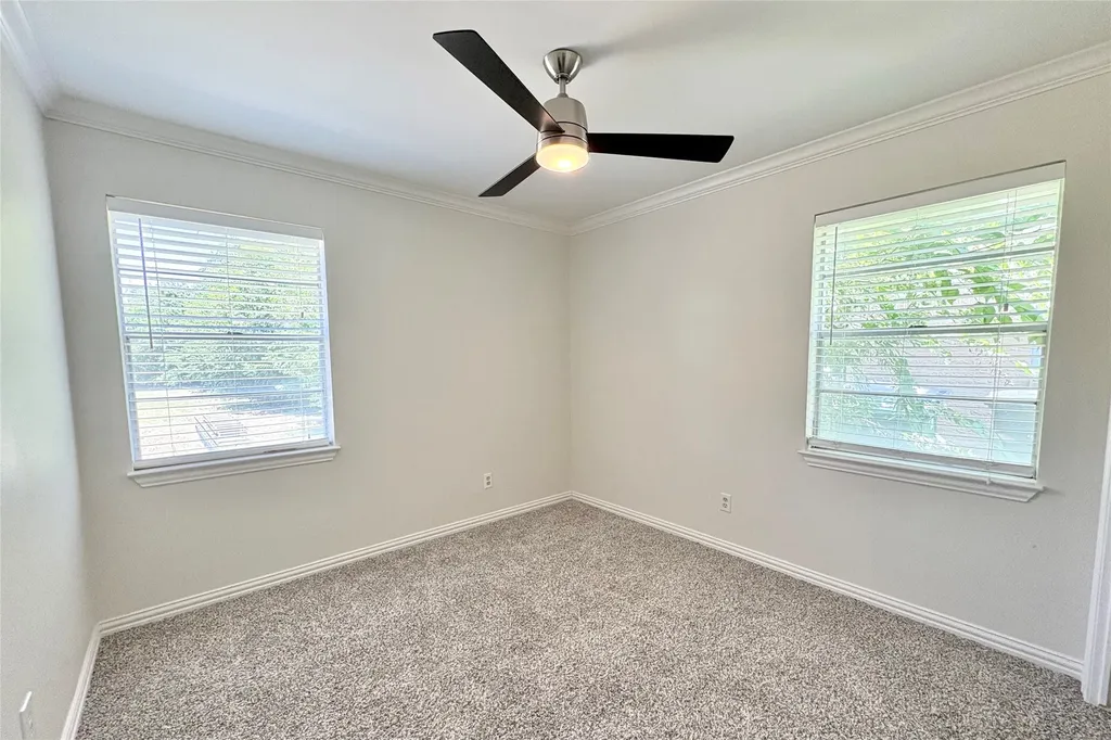 601 Carpenter Drive Garland TX 75040