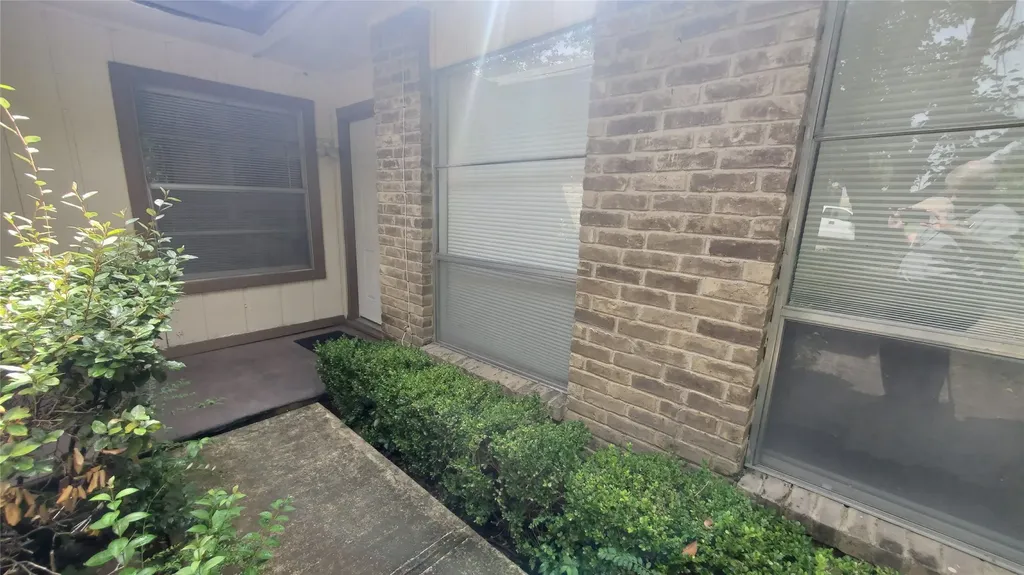 834 Pebble Beach Drive Garland TX 75043