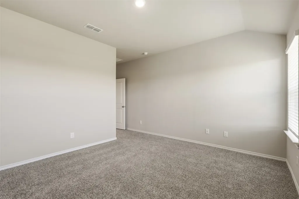 564 Marsh Street Cleburne TX 76033