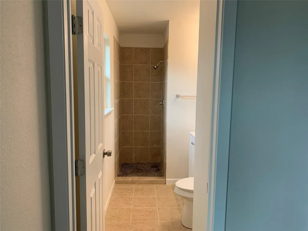 156 Bridlewood Lane Runaway Bay TX 76426
