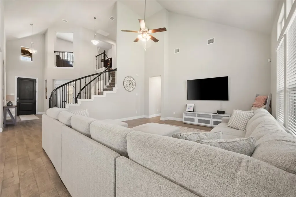 6037 Kansas Trail Midlothian TX 76065
