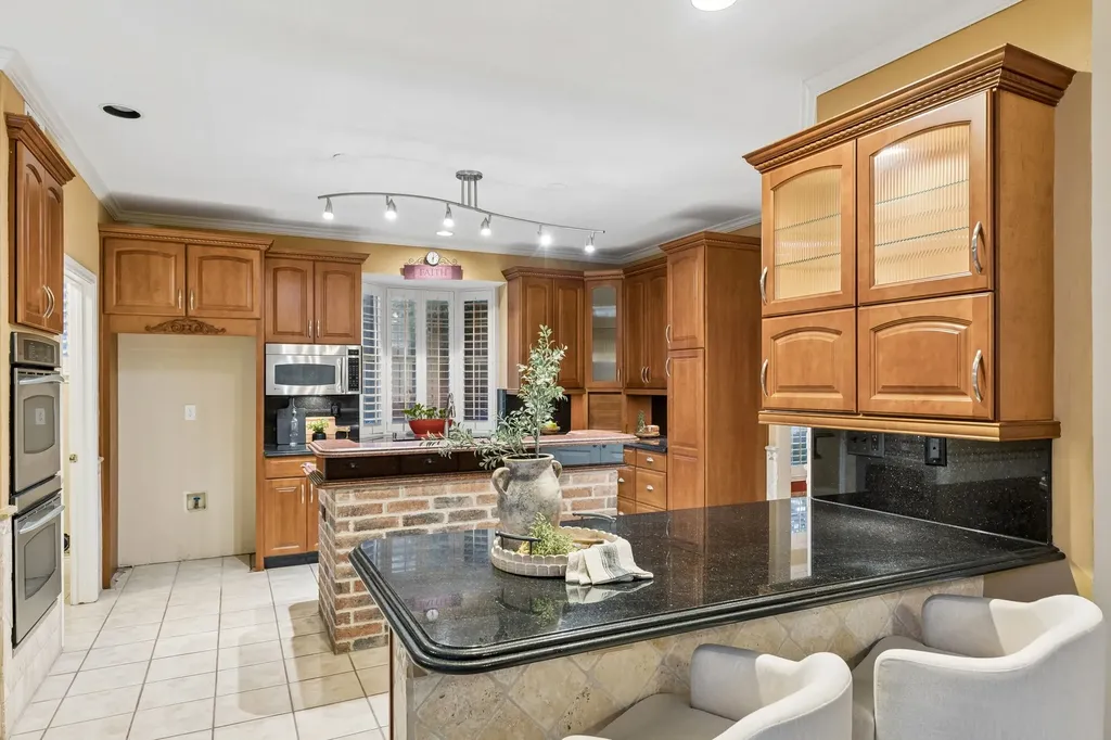 1536 Chester Drive Plano TX 75025