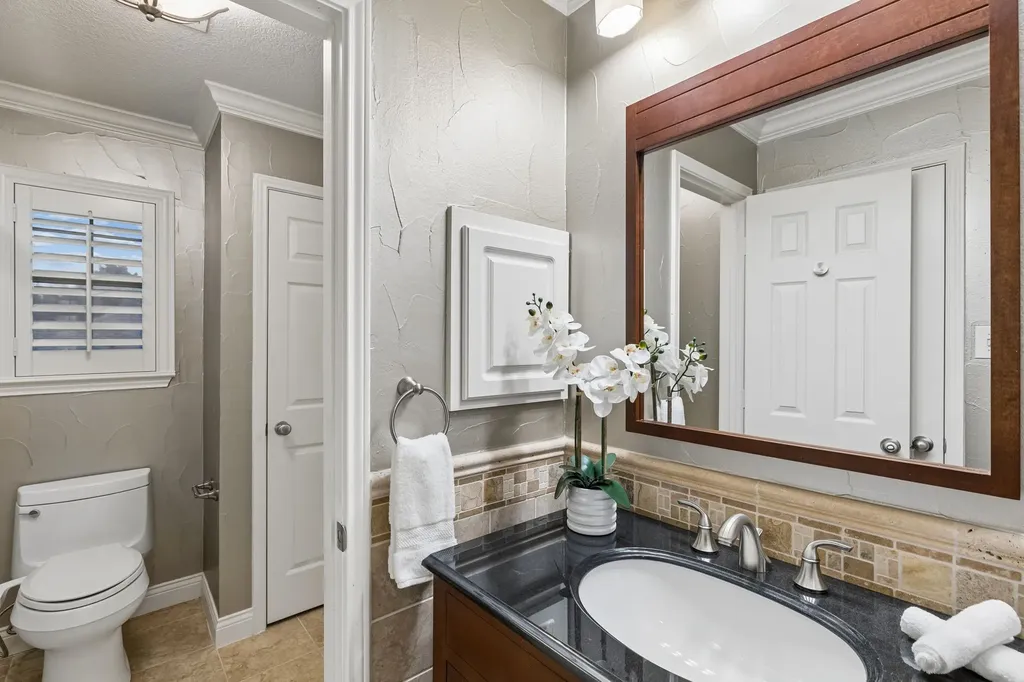1536 Chester Drive Plano TX 75025
