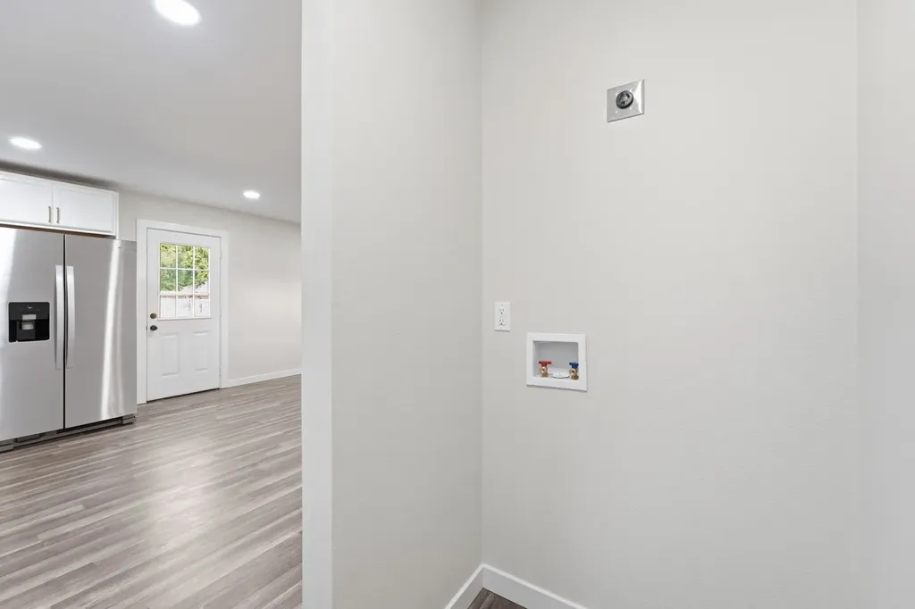 2736 N Saint Augustine Drive Dallas TX 75227