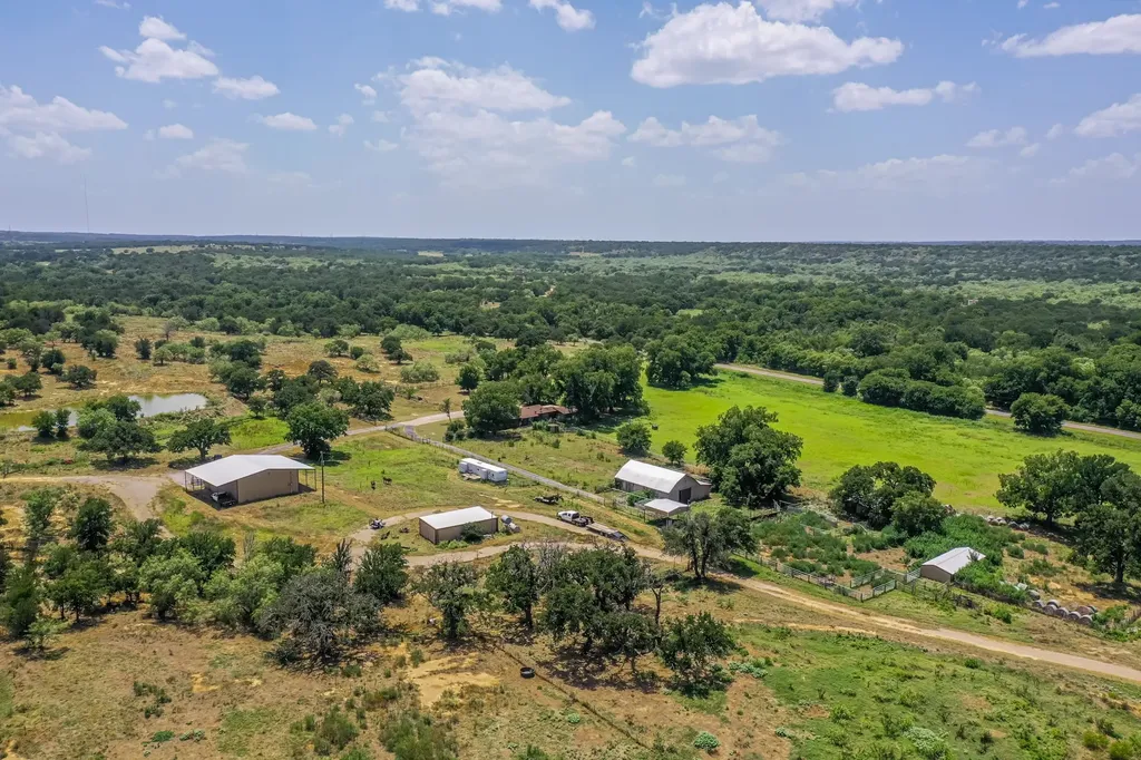 9901 Fm 1156 Jacksboro TX 76458