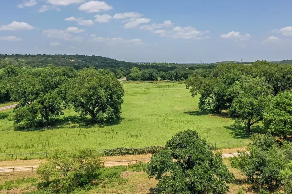 9901 Fm 1156 Jacksboro TX 76458