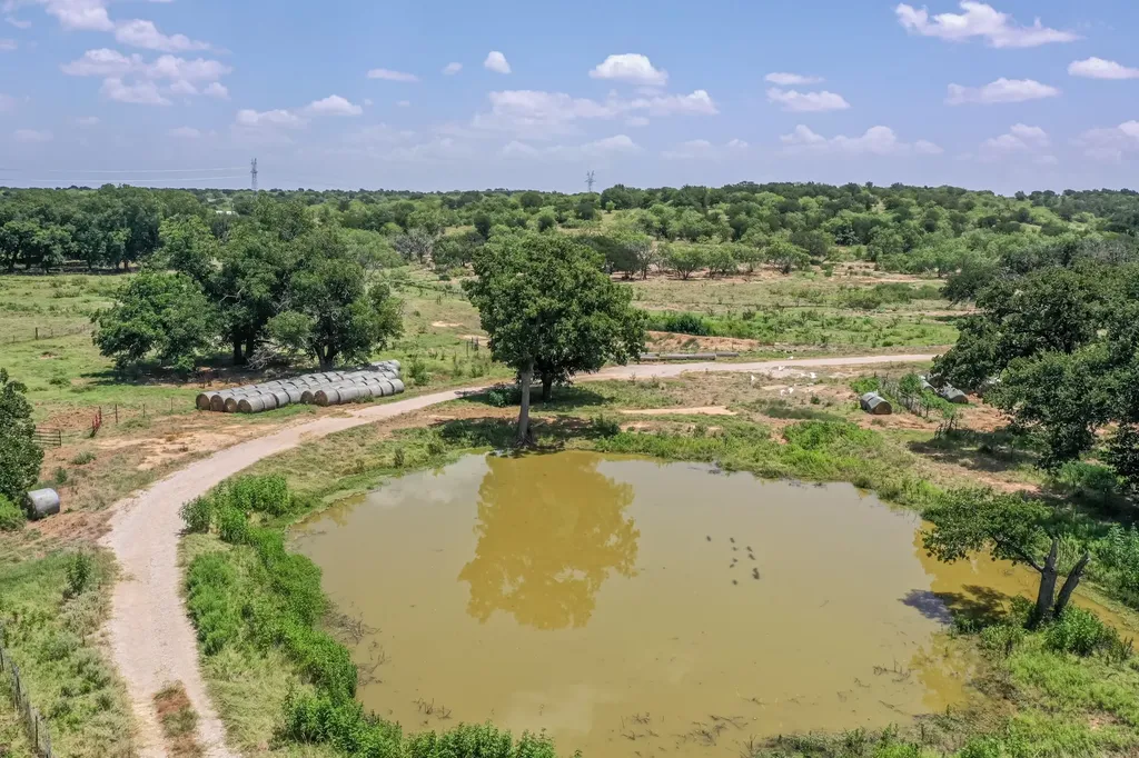 9901 Fm 1156 Jacksboro TX 76458