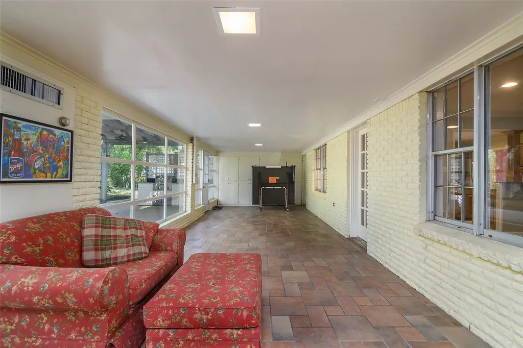 5910 Fern Avenue Shreveport LA 71105