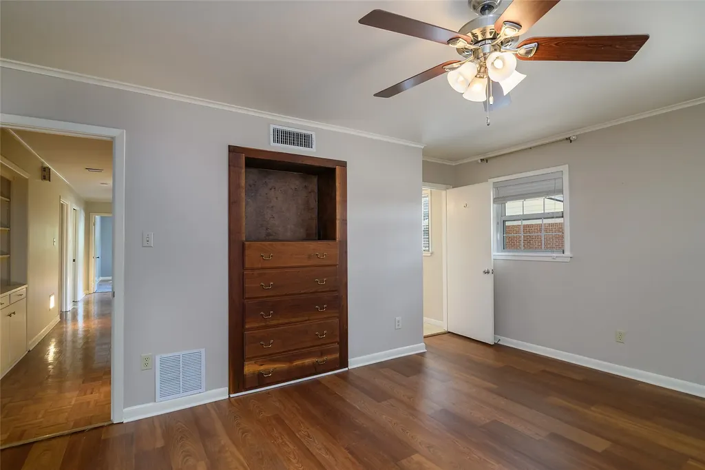 5910 Fern Avenue Shreveport LA 71105