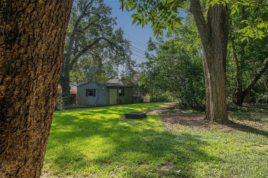 5910 Fern Avenue Shreveport LA 71105