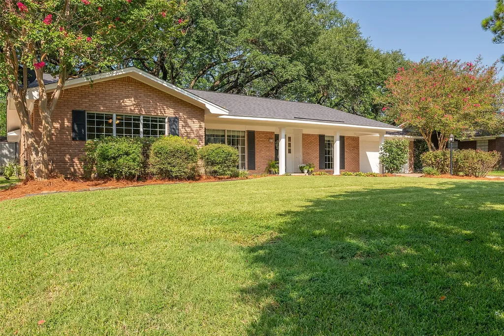 5910 Fern Avenue Shreveport LA 71105