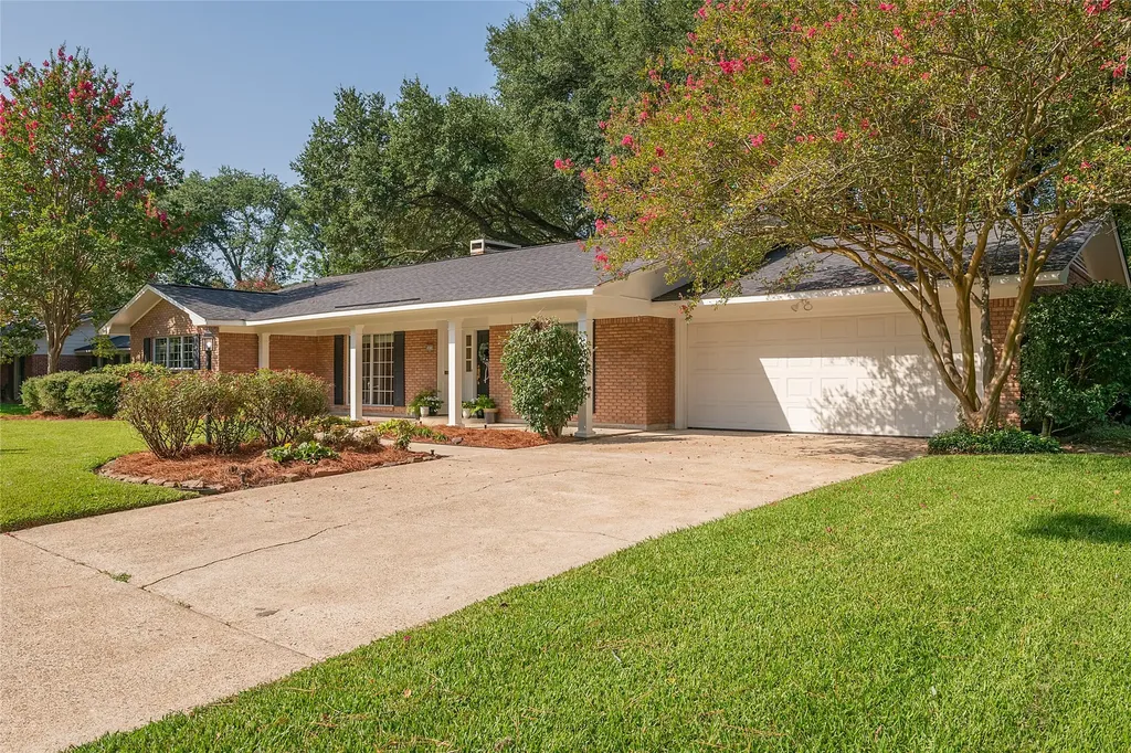 5910 Fern Avenue Shreveport LA 71105