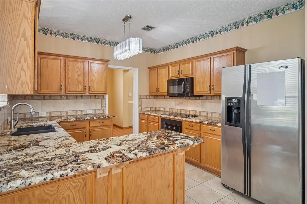 2008 Devin Lane Lewisville TX 75067