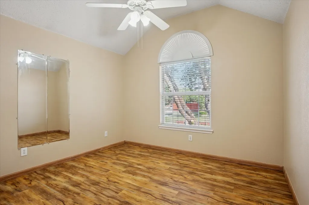 2008 Devin Lane Lewisville TX 75067