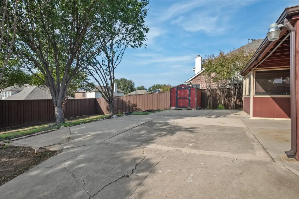 2008 Devin Lane Lewisville TX 75067