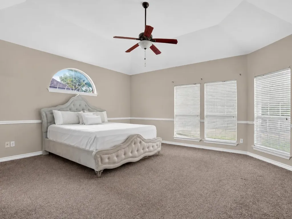 7724 Brook Meadow Lane Fort Worth TX 76133