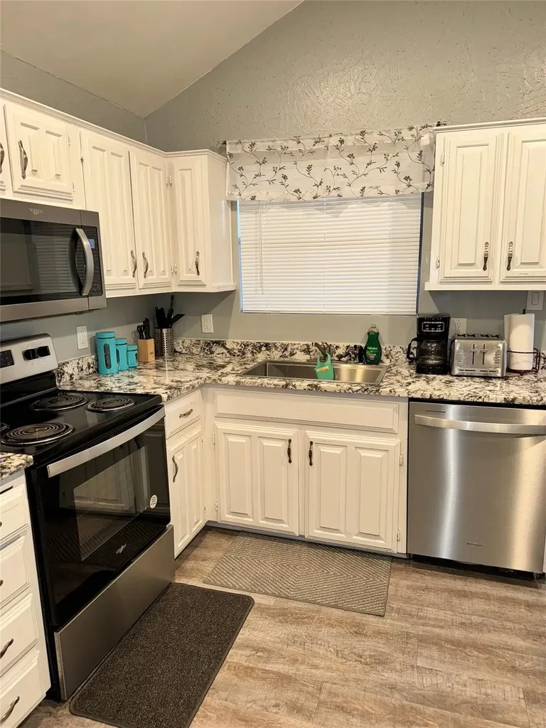 3628 Country Club Drive W Irving TX 75038