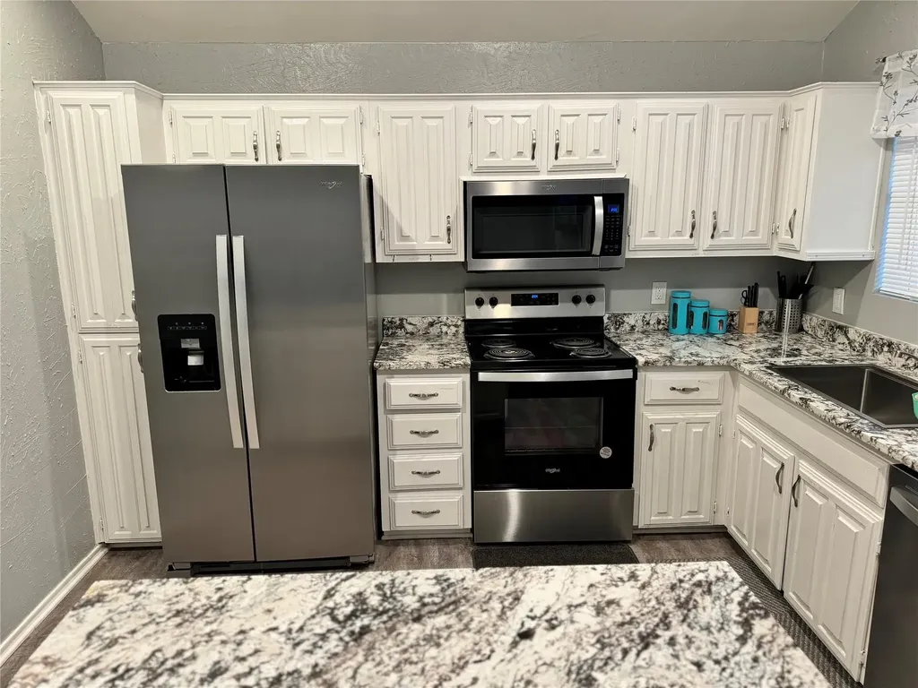 3628 Country Club Drive W Irving TX 75038