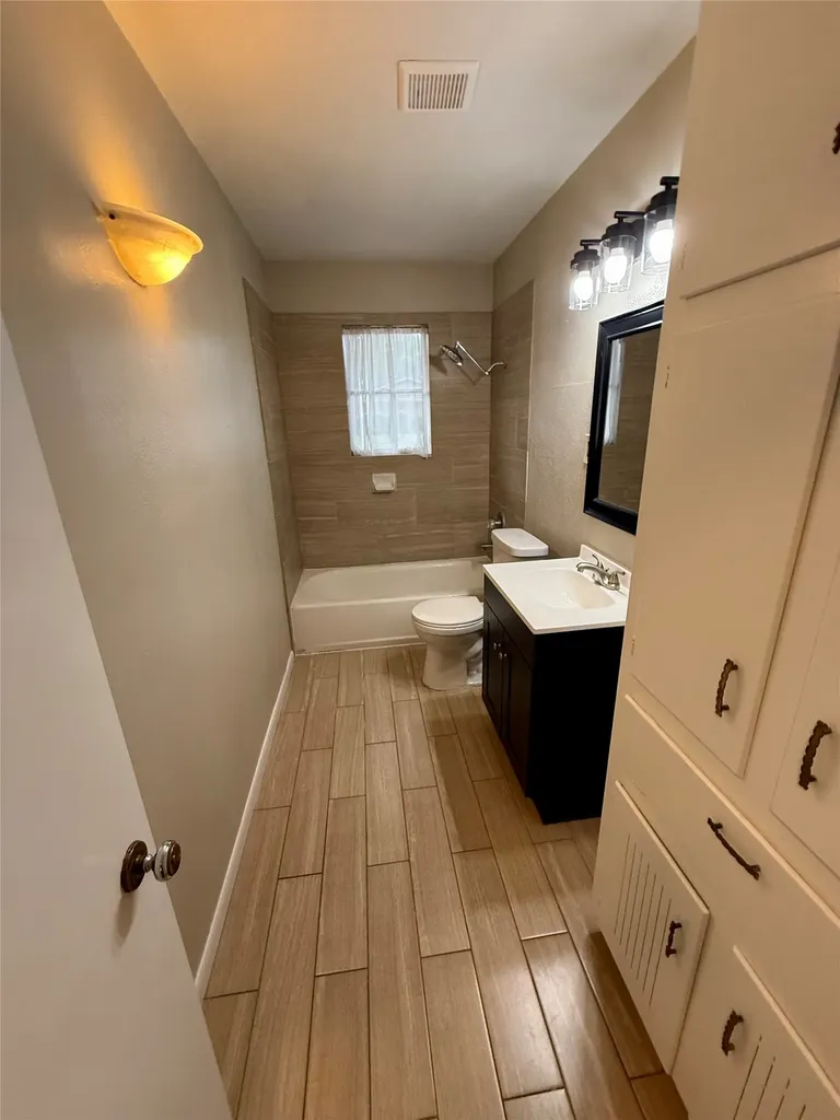 308 Simmons Drive Hurst TX 76053