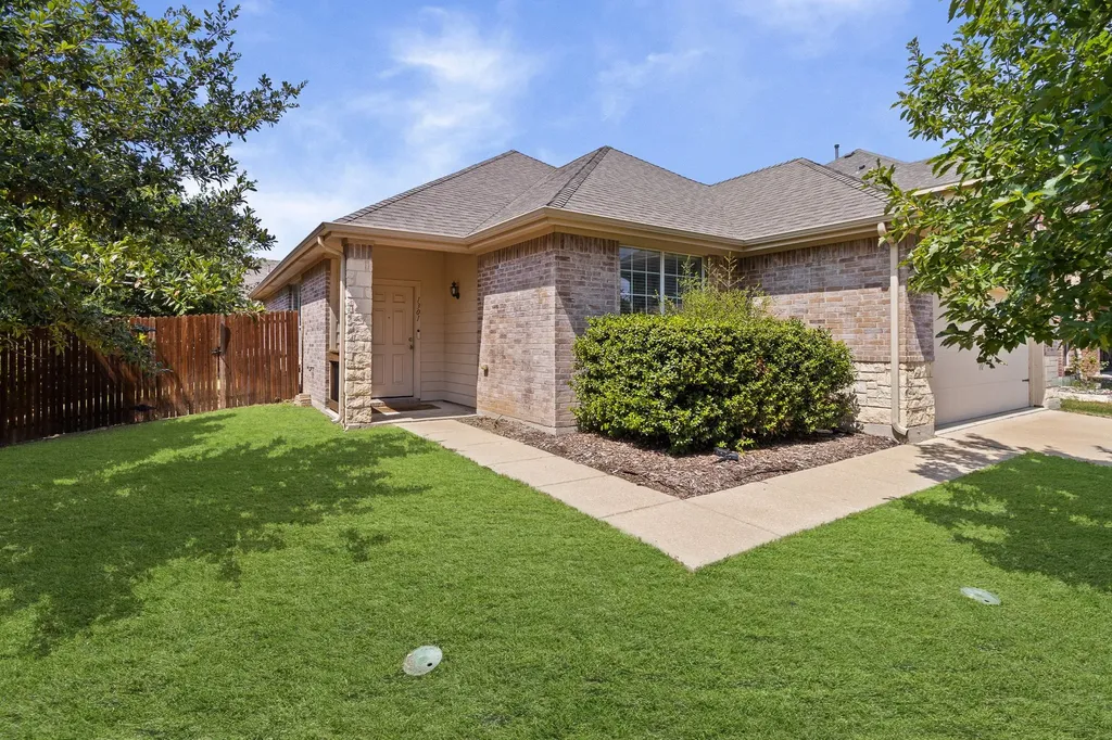 1301 Sand Verbena Way Fort Worth TX 76177
