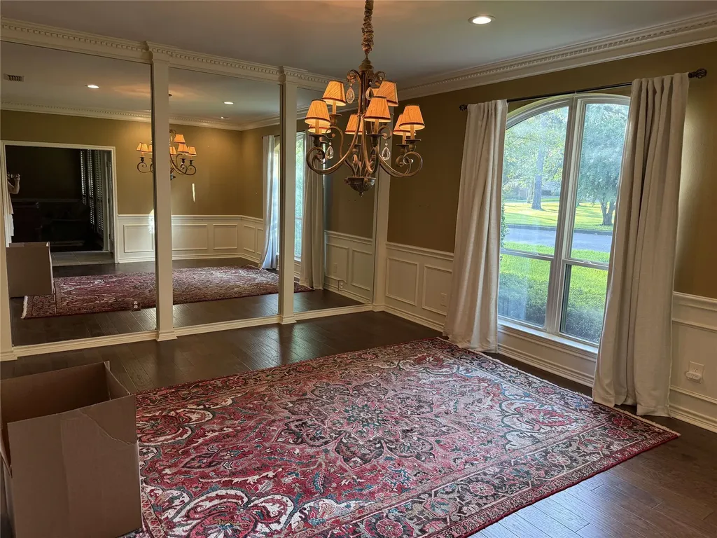 1116 Oak Garden Circle Tyler TX 75703