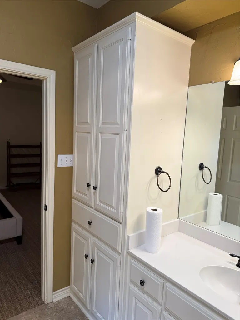 1116 Oak Garden Circle Tyler TX 75703