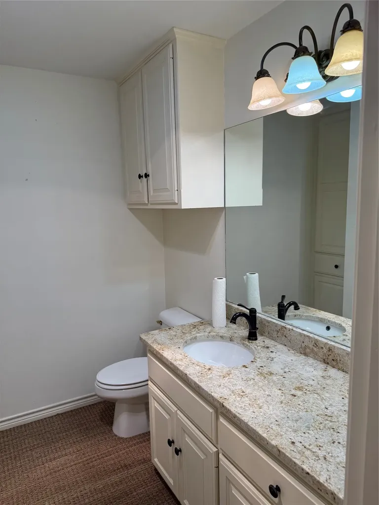 1116 Oak Garden Circle Tyler TX 75703