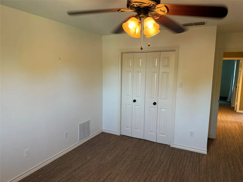 1116 Oak Garden Circle Tyler TX 75703