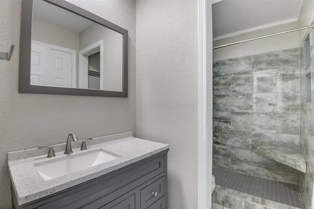 3906 San Luis Court Arlington TX 76016