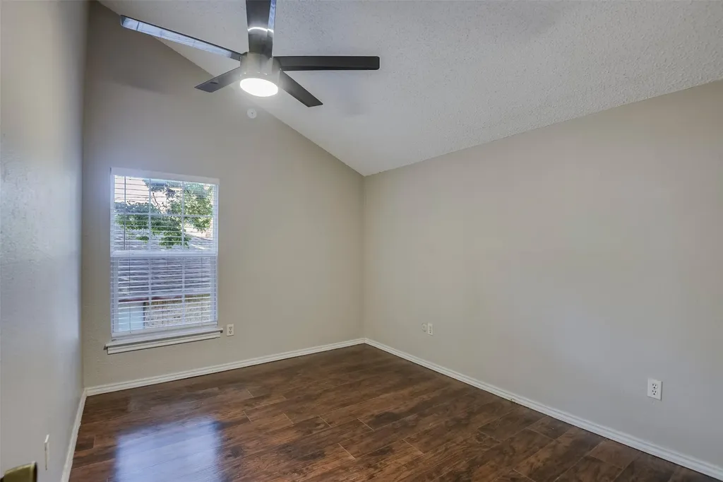 3906 San Luis Court Arlington TX 76016