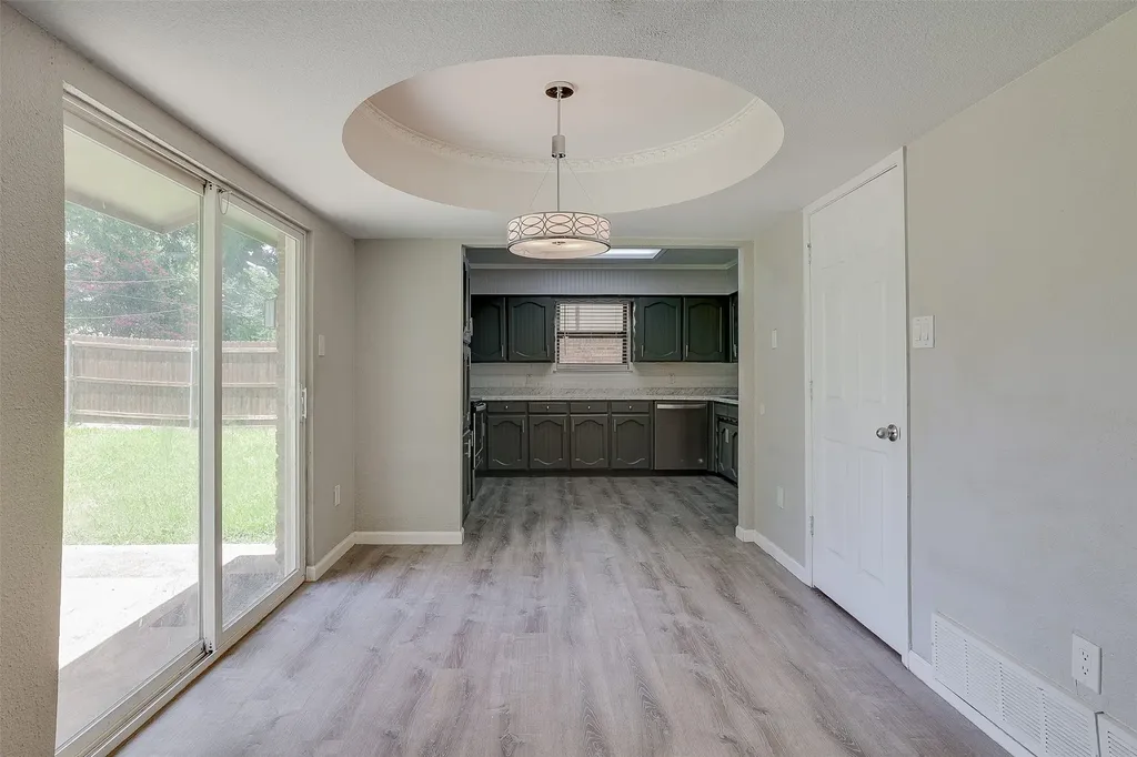 3906 San Luis Court Arlington TX 76016