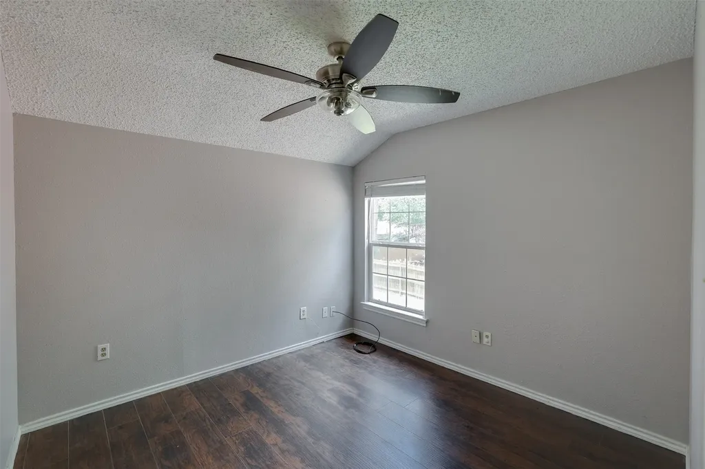 3906 San Luis Court Arlington TX 76016