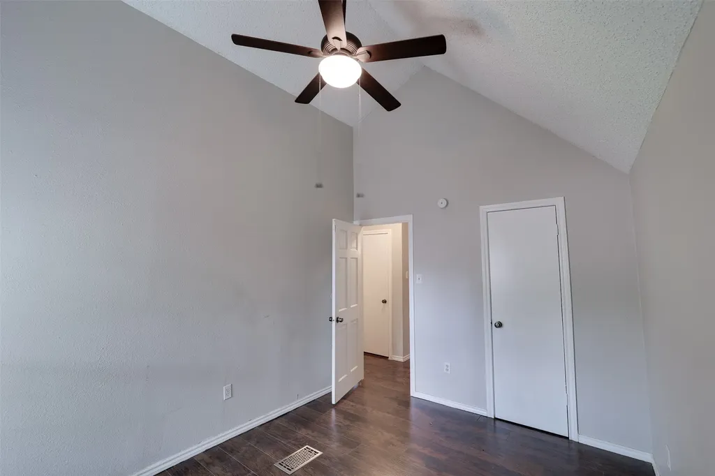 3906 San Luis Court Arlington TX 76016