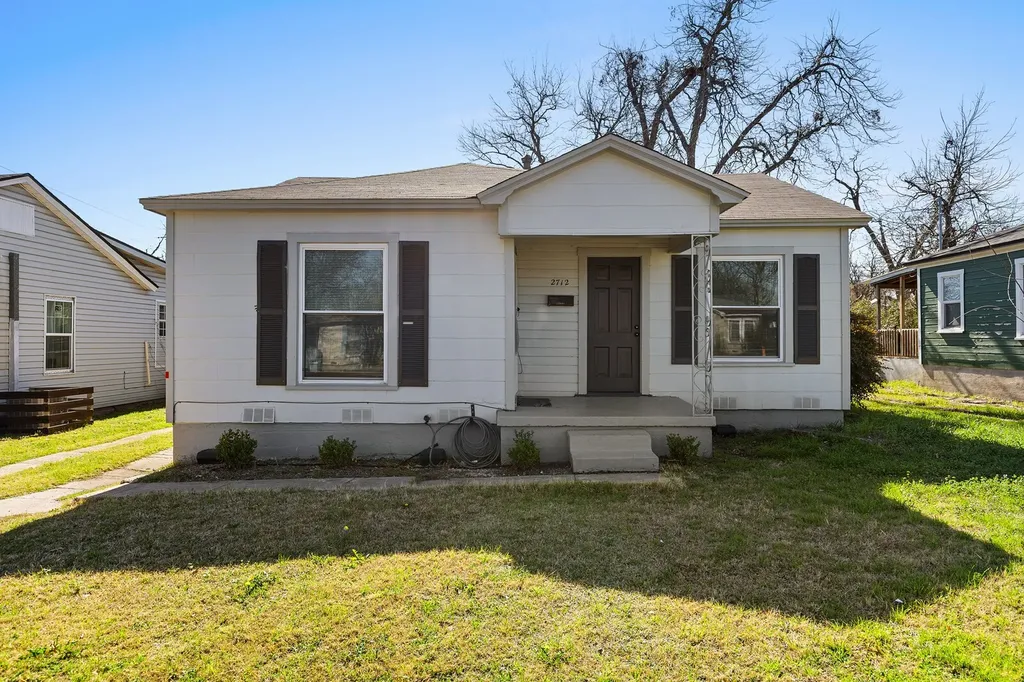 2712 Lyle Avenue Waco TX 76708