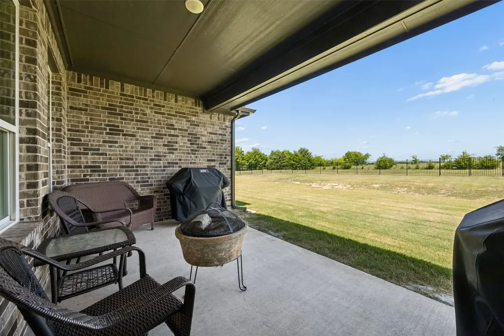 630 Brown Road Leonard TX 75452