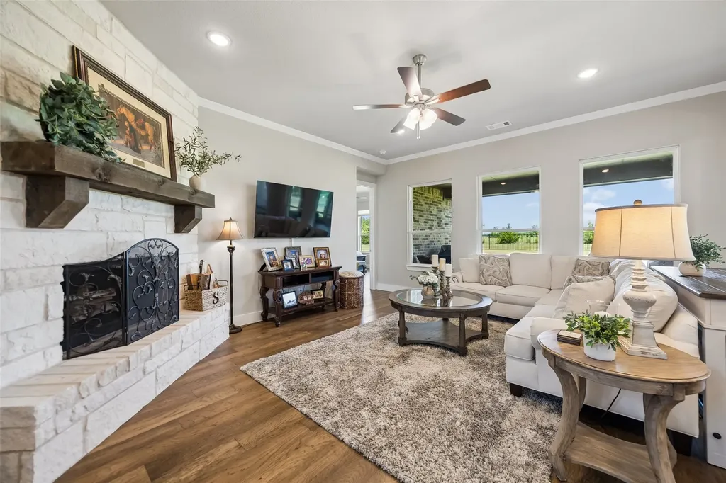 630 Brown Road Leonard TX 75452